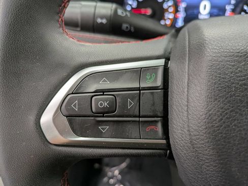 Used 2024 Jeep Compass Trailhawk AWD/4WD image 17