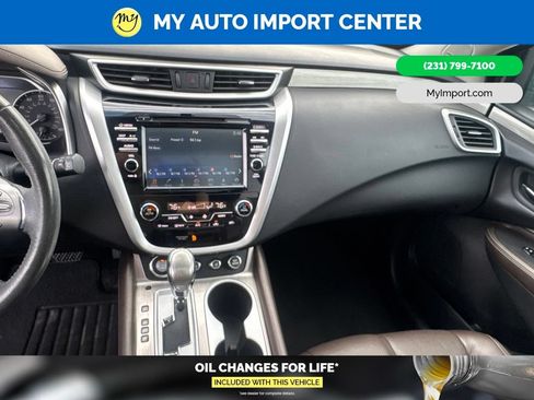 Used 2017 Nissan Murano Platinum w/ Platinum Technology Package AWD/4WD image 19