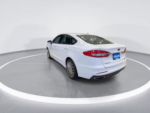 Used 2020 Ford Fusion SE image 7