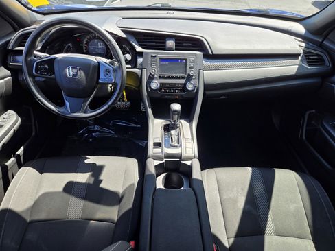 Used 2018 Honda Civic Sport image 13