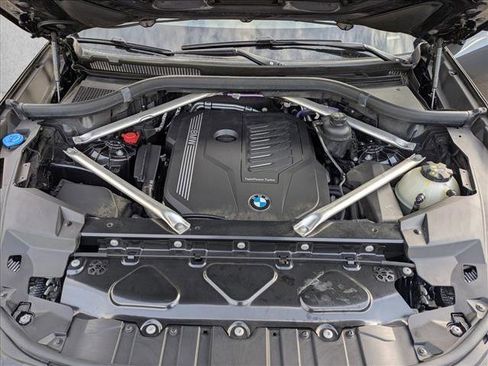 Used 2023 BMW X5 sDrive40i w/ Parking Assistance Package image 25