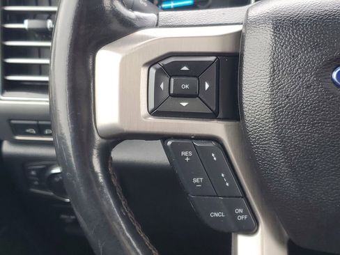 Used 2020 Ford F150 Platinum w/ Equipment Group 701A Luxury AWD/4WD image 15