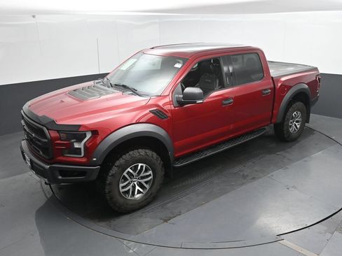 Used 2017 Ford F150 Raptor w/ Equipment Group 801A Mid AWD/4WD image 35