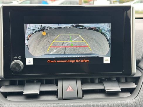 Used 2024 Toyota RAV4 XLE image 28
