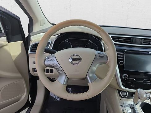 Used 2017 Nissan Murano Platinum AWD/4WD image 18