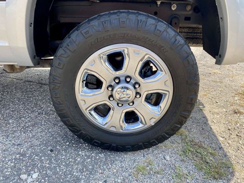 Used 2015 RAM 2500 Laramie w/ Convenience Group AWD/4WD image 35