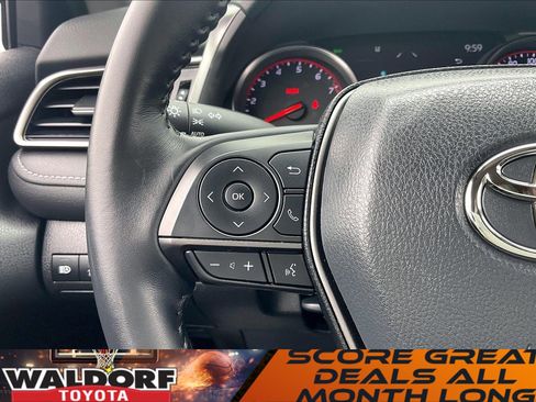 Used 2021 Toyota Camry XSE image 23