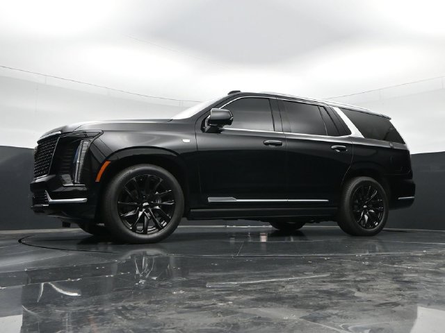 Used 2025 Cadillac Escalade Premium Luxury w/ Touring Package AWD/4WD image 47