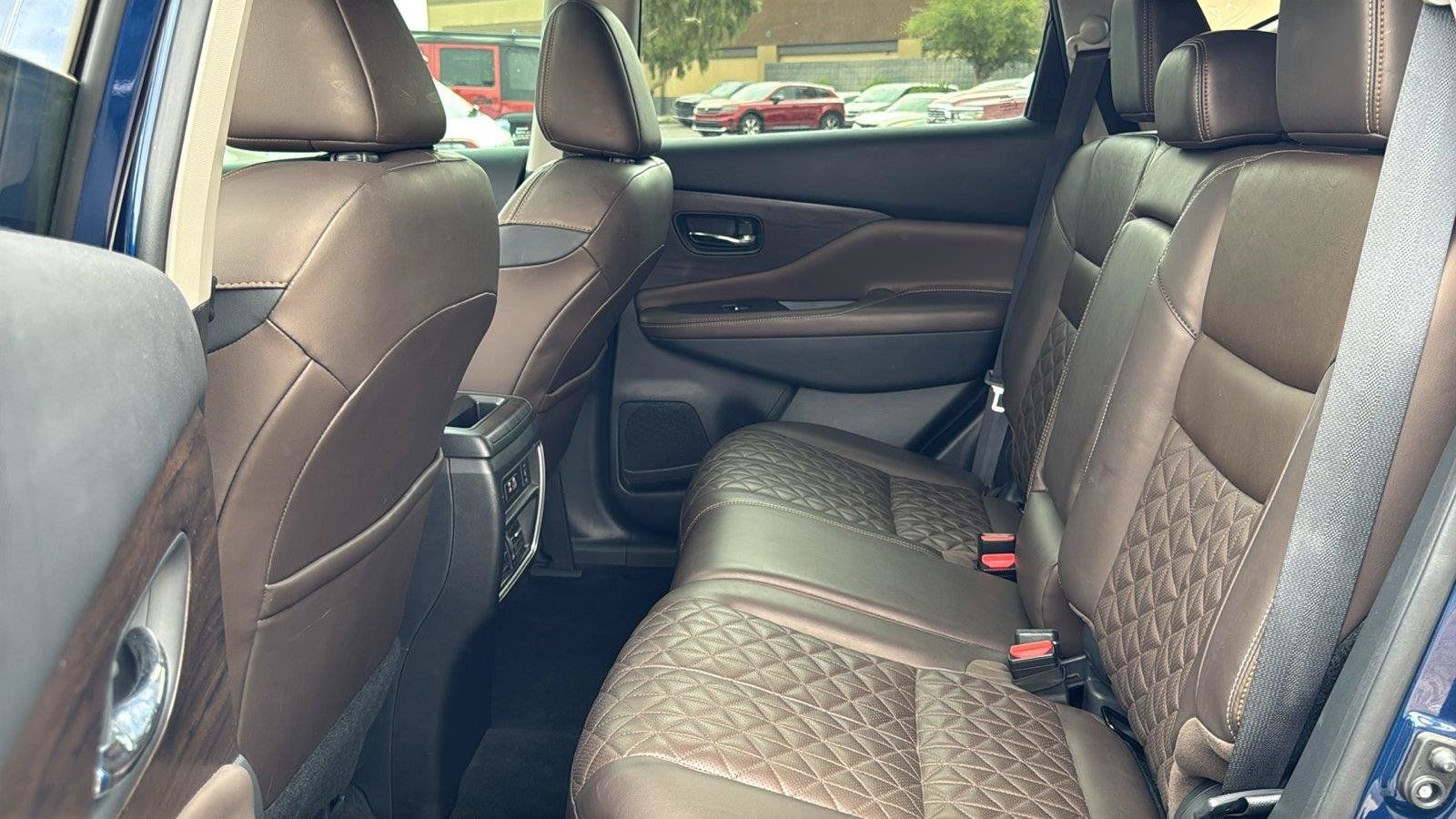 Used 2021 Nissan Murano Platinum w/ Cargo Package FWD image 24