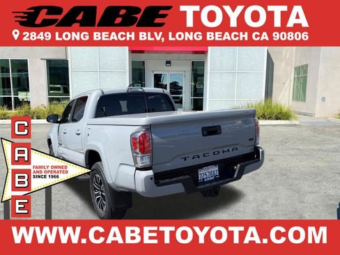 Used 2020 Toyota Tacoma TRD Sport w/ TRD Premium Sport Package image 7