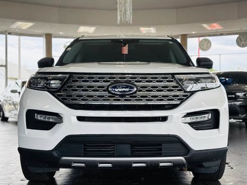 Used 2023 Ford Explorer XLT w/ Class IV Trailer Tow Package AWD/4WD image 18