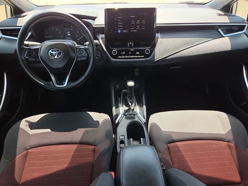 Used 2024 Toyota Corolla SE w/ SE Premium Package FWD image 17