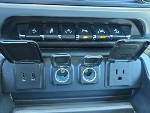 Used 2017 GMC Sierra 1500 SLT AWD/4WD image 22