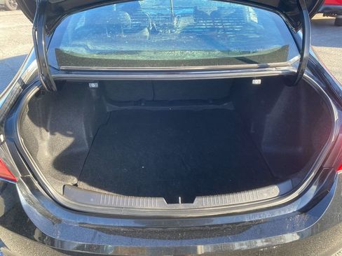 Used 2018 Chevrolet Malibu LS image 25