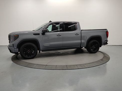 Used 2024 GMC Sierra 1500 Elevation AWD/4WD image 5