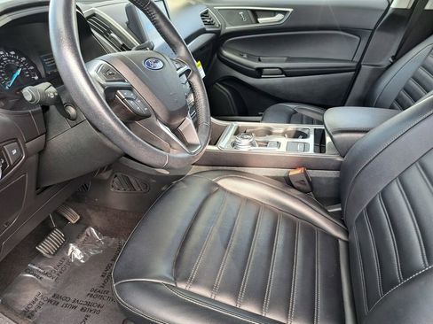 Used 2023 Ford Edge SEL image 18