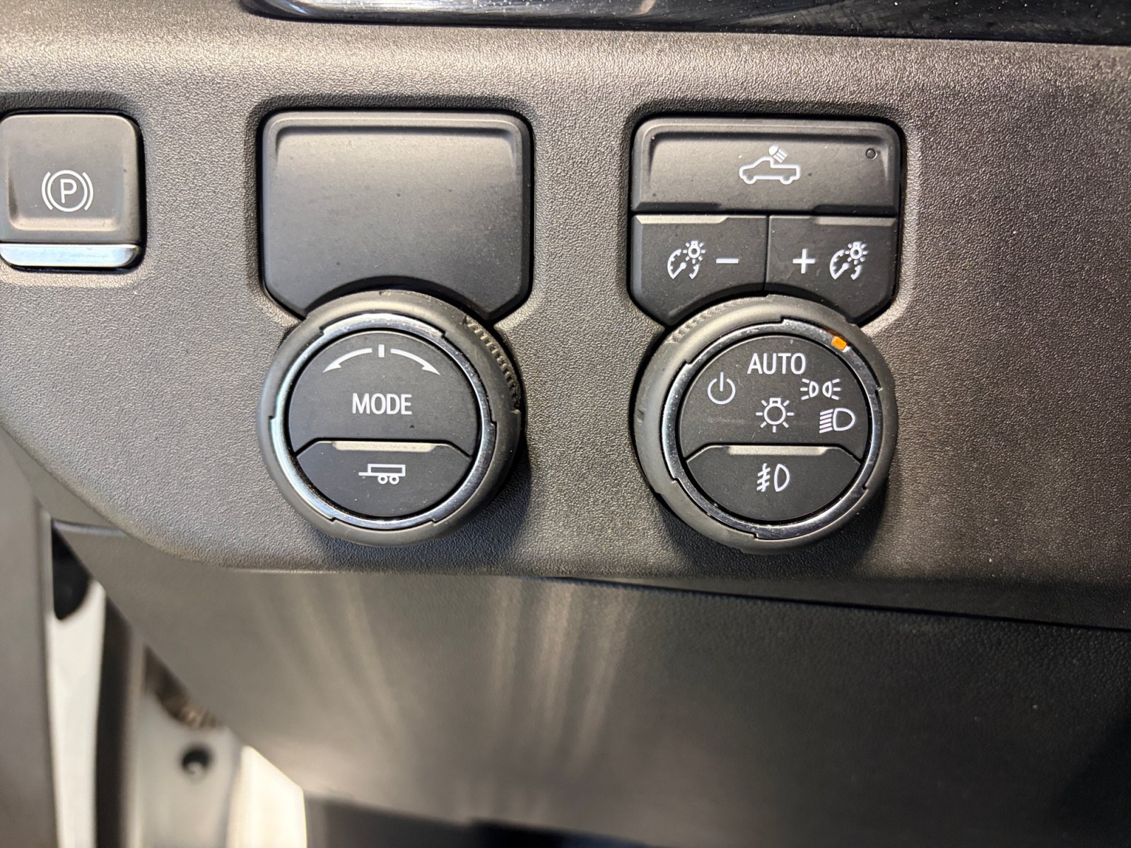 Used 2024 Chevrolet Silverado 1500 RST w/ Texas Edition Plus RWD image 21