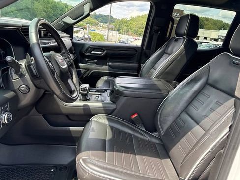 Used 2023 GMC Sierra 1500 AT4X AWD/4WD image 11