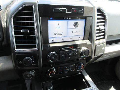 Used 2017 Ford F150 XLT w/ Equipment Group 302A Luxury AWD/4WD image 28