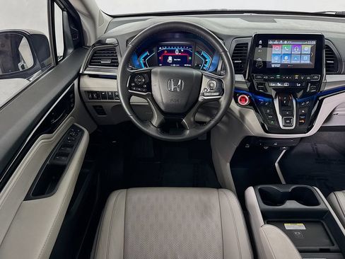 Used 2024 Honda Odyssey Elite image 24
