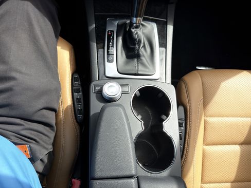 Used 2012 Mercedes-Benz E 350 Cabriolet image 27