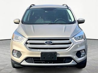 Used 2018 Ford Escape SEL video 2