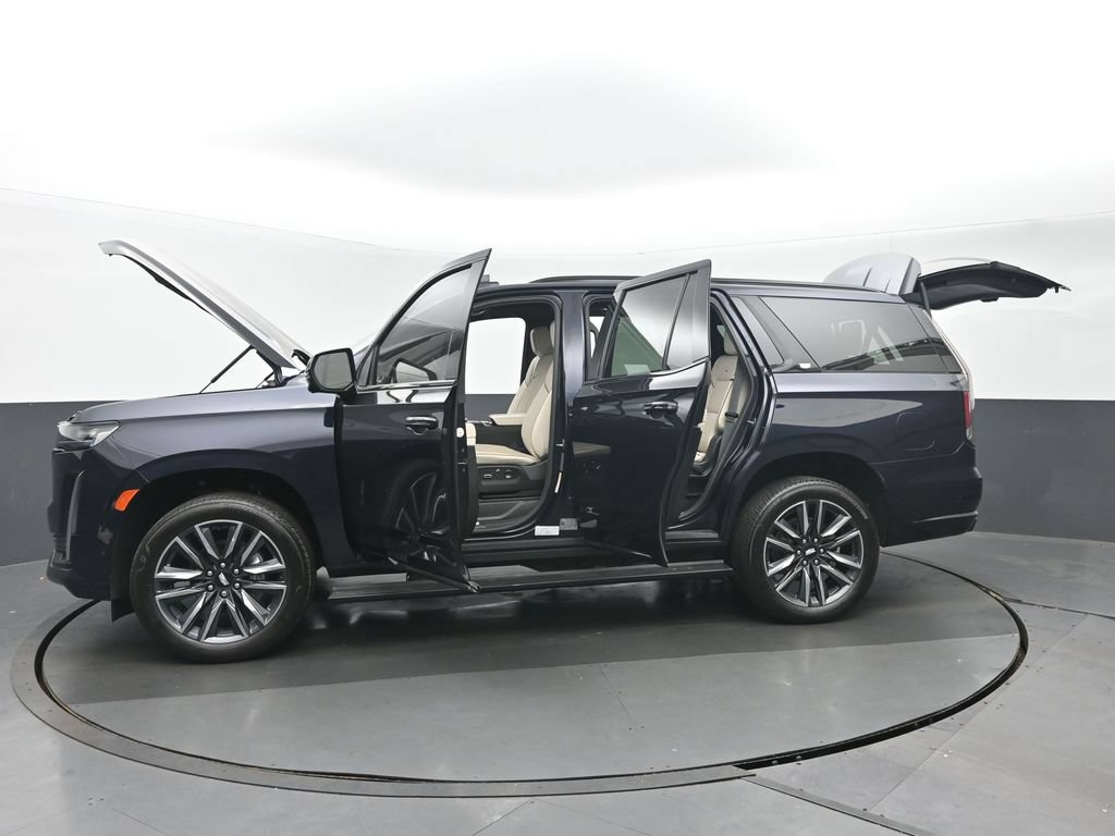 Used 2023 Cadillac Escalade Sport w/ Touring Package AWD/4WD image 41