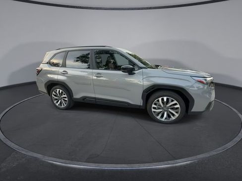 Certified 2025 Subaru Forester Touring AWD/4WD image 9