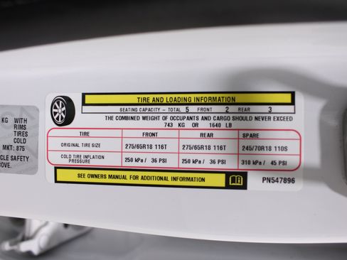 Used 2023 RAM 1500 Laramie AWD/4WD image 39