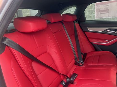 New 2025 Jaguar F-PACE R-Dynamic S image 19