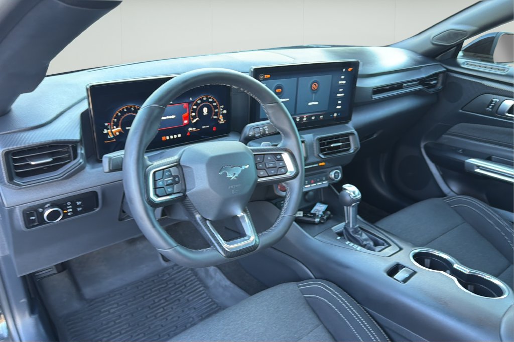 Used 2024 Ford Mustang GT RWD image 20