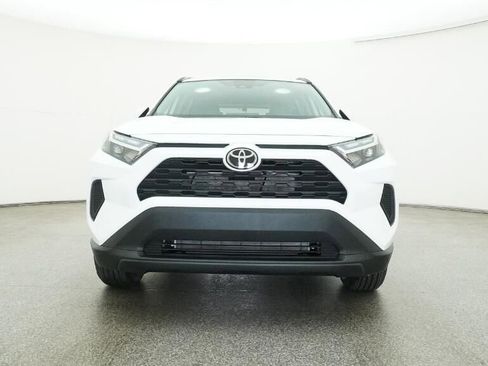 New 2025 Toyota RAV4 XLE image 23