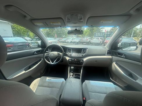 Used 2016 Hyundai Tucson SE w/ Option Group 02 AWD/4WD image 16