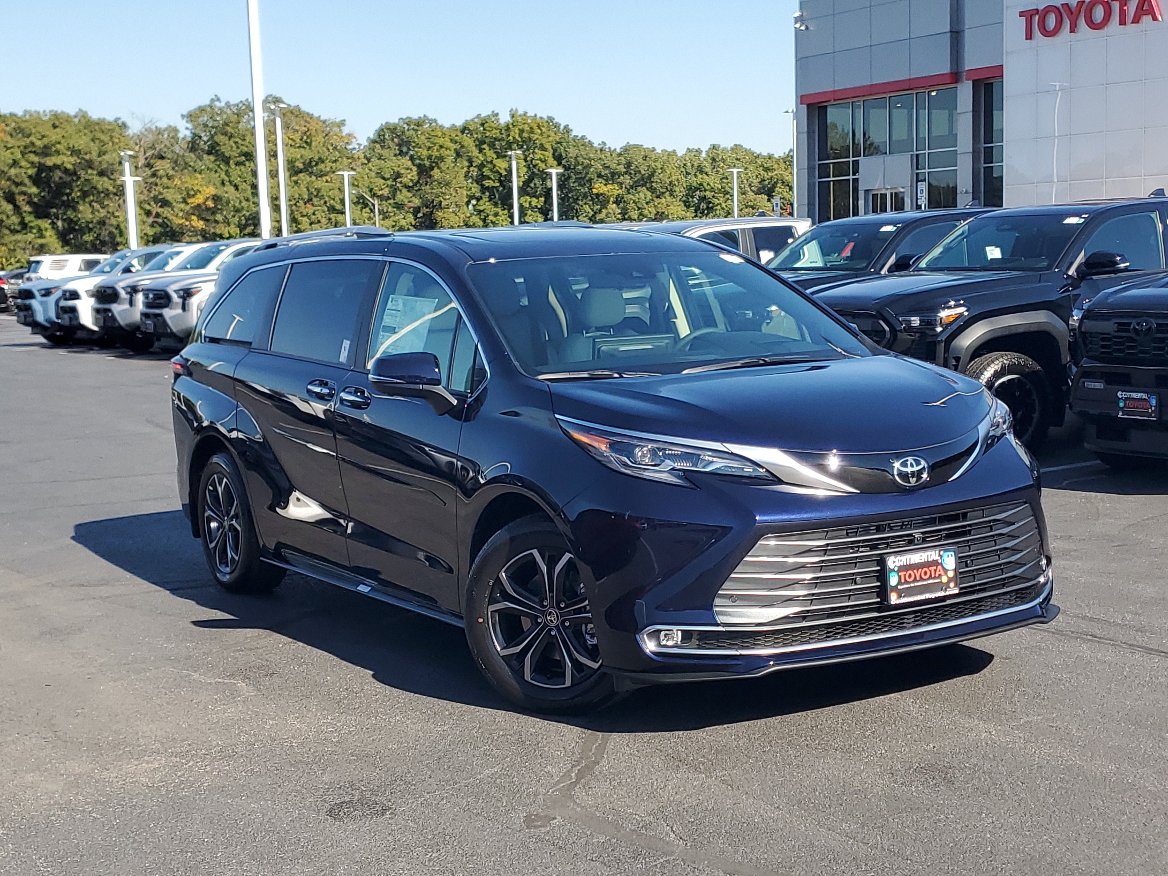 New 2026 Toyota Sienna Platinum AWD/4WD image 36