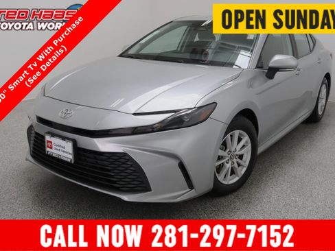 Certified 2025 Toyota Camry LE FWD image 1