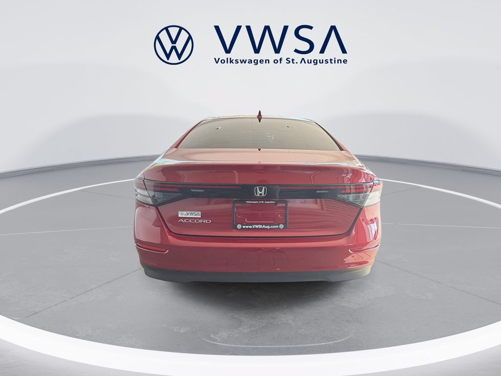 Used 2023 Honda Accord EX image 7
