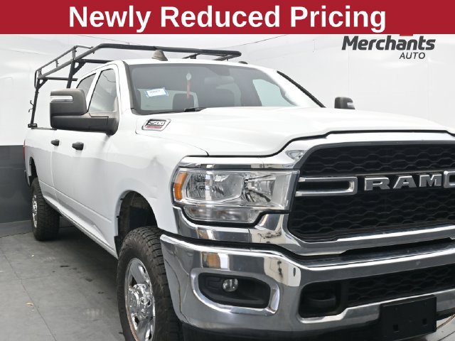 Used 2024 RAM 2500 Tradesman w/ Chrome Appearance Group AWD/4WD image 1