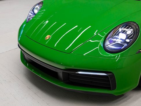 Certified 2021 Porsche 911 Carrera image 32