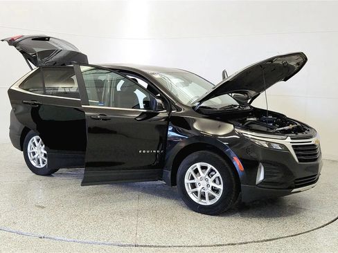 Used 2024 Chevrolet Equinox LT AWD/4WD image 9