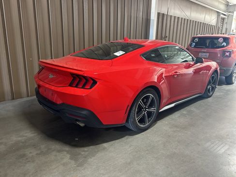 Used 2024 Ford Mustang Premium image 4