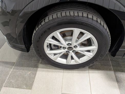 Used 2025 Audi Q3 2.0T Premium image 7