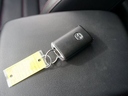 Used 2025 MAZDA CX-5 Carbon Edition image 2