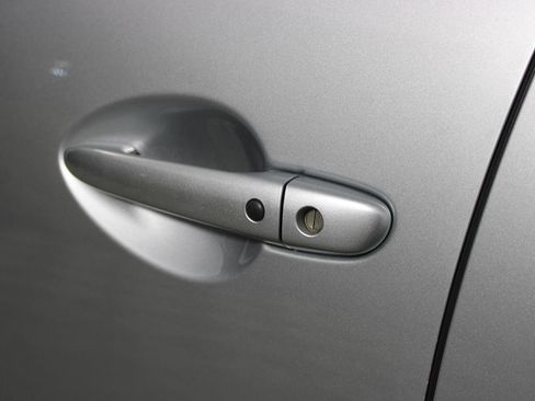 Used 2023 MAZDA CX-9 Touring image 47