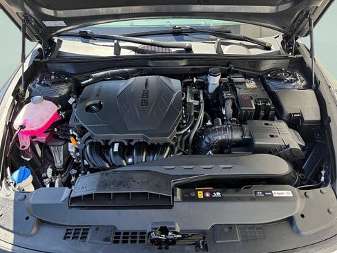 Used 2025 Hyundai Sonata SEL FWD image 8