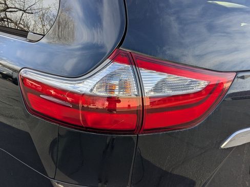 Used 2017 Toyota Sienna Limited Premium image 13