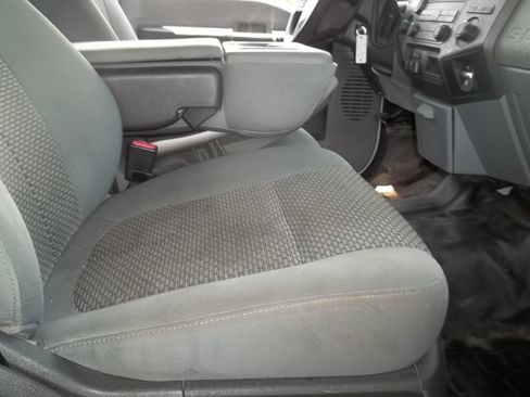 Used 2012 Ford F250 XL w/ PWR Equipment Group AWD/4WD image 8