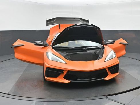 Used 2023 Chevrolet Corvette Stingray Preferred Conv w/ Z51 Performance Package RWD image 40