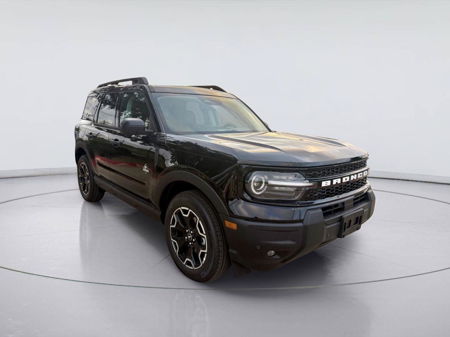 New 2026 Ford Bronco Sport Outer Banks w/ Outer Banks Tech Package+ AWD/4WD image 9