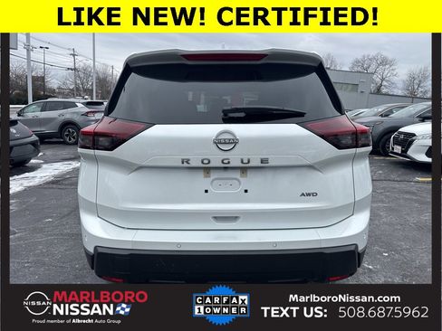 Certified 2026 Nissan Rogue SV image 6