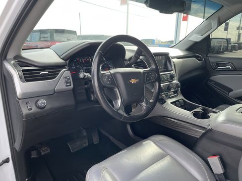 Used 2019 Chevrolet Tahoe LT image 13